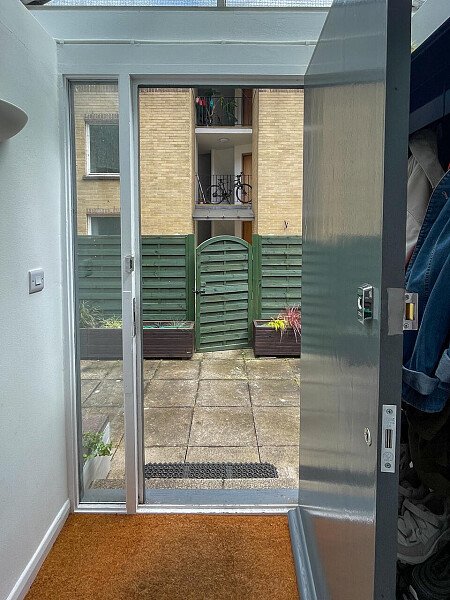 Flat 7 -  filming photoshoot location-23