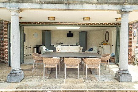 Upham -  filming photoshoot location-19