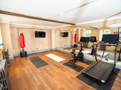 Upham -  filming photoshoot location-22