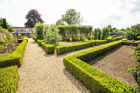 Upham -  filming photoshoot location-37