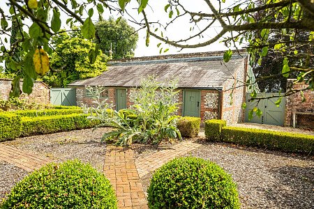 Upham -  filming photoshoot location-38