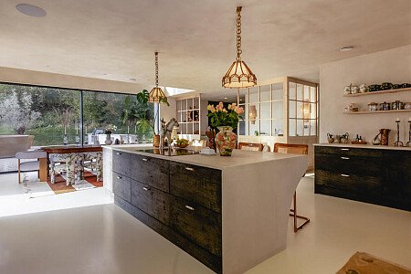 Viola -  filming photoshoot location-11