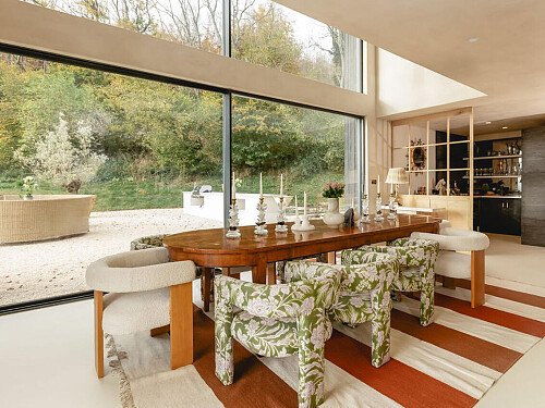 Viola -  filming photoshoot location-17