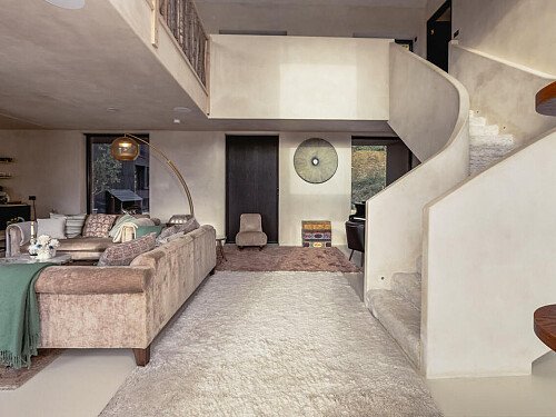 Image for Location 2124