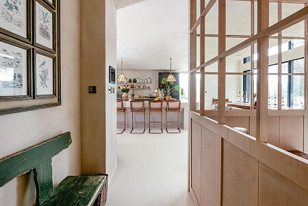 Viola -  filming photoshoot location-30