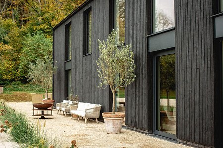 Viola -  filming photoshoot location-35