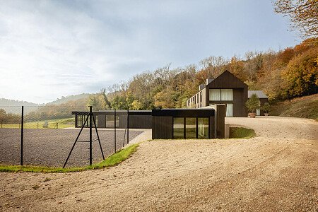 Viola -  filming photoshoot location-39