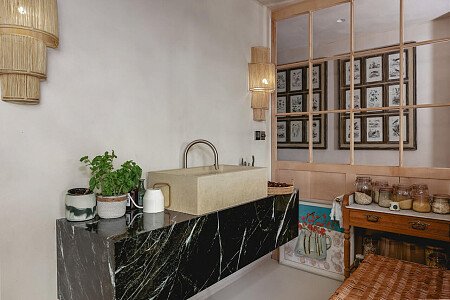 Viola -  filming photoshoot location-44