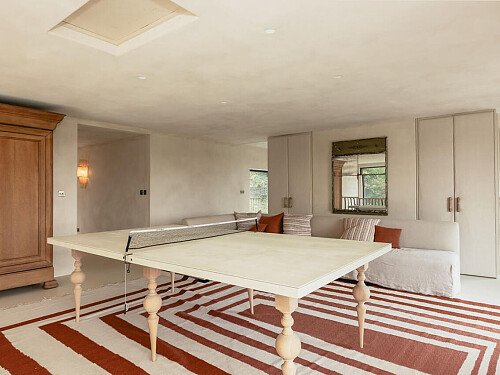 Viola -  filming photoshoot location-54