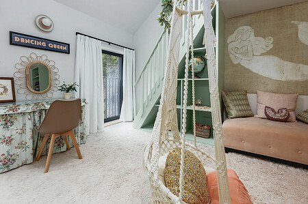 Viola -  filming photoshoot location-74