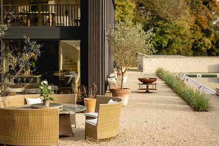 Viola -  filming photoshoot location-90