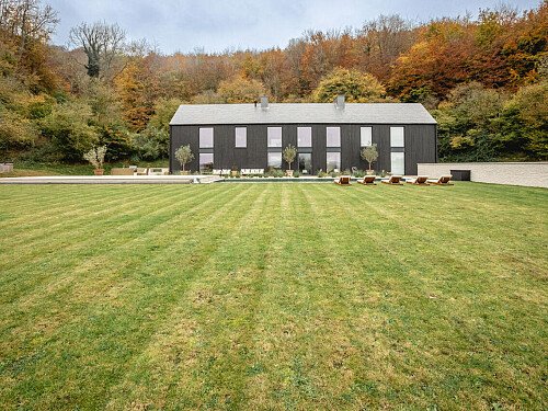 Viola -  filming photoshoot location-98