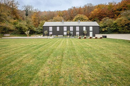 Viola -  filming photoshoot location-98