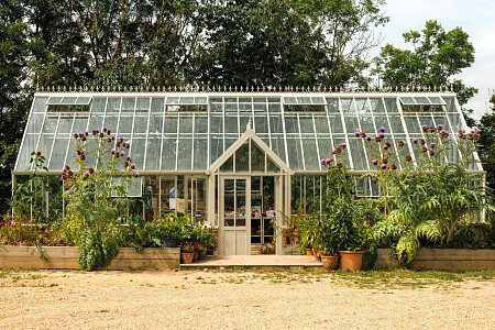 Mansion with lake house -  filming photoshoot location-04