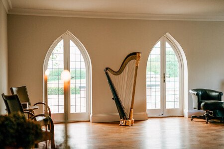 Mansion with lake house -  filming photoshoot location-05