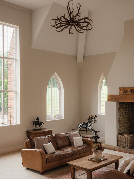 Mansion with lake house -  filming photoshoot location-07