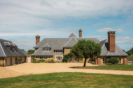 Mansion with lake house -  filming photoshoot location-10