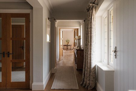 Mansion with lake house -  filming photoshoot location-12