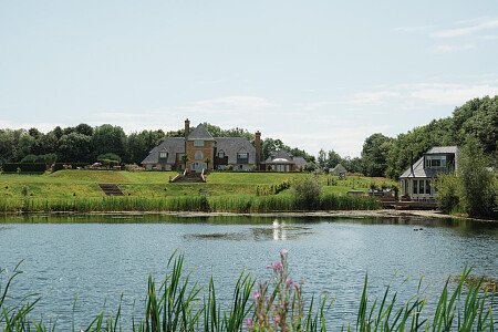 Mansion with lake house -  filming photoshoot location-11