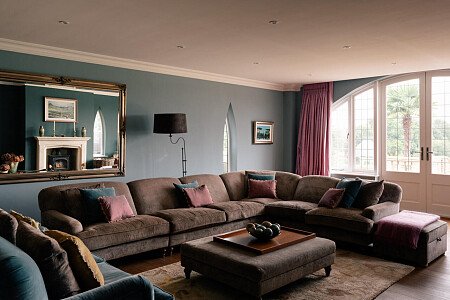 Mansion with lake house -  filming photoshoot location-14