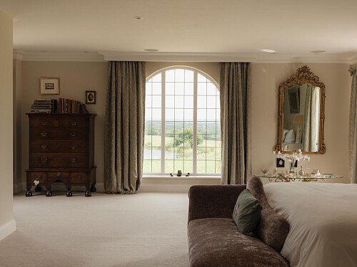 Mansion with lake house -  filming photoshoot location-19