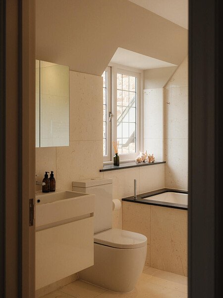 Mansion with lake house -  filming photoshoot location-22