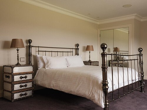 Mansion with lake house -  filming photoshoot location-23