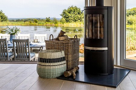 Mansion with lake house -  filming photoshoot location-28