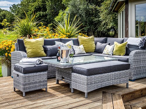 Mansion with lake house -  filming photoshoot location-33