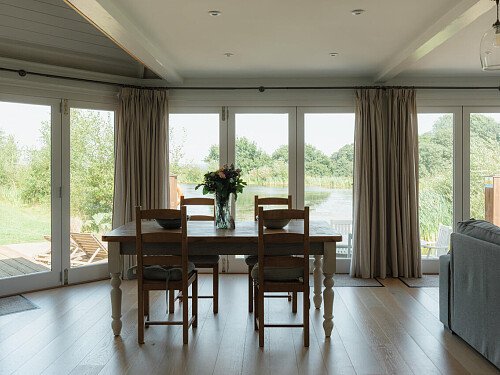 Mansion with lake house -  filming photoshoot location-43