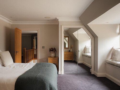 Mansion with lake house -  filming photoshoot location-52