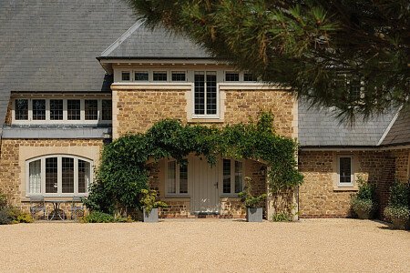 Mansion with lake house -  filming photoshoot location-57