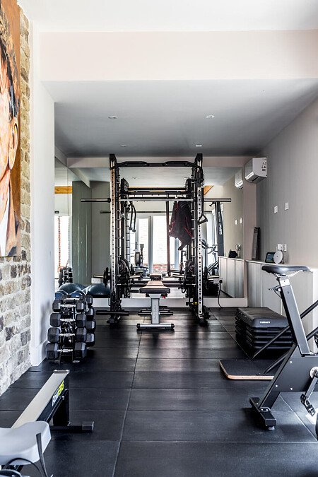 Mansion with lake house -  filming photoshoot location-65