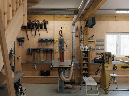 Mansion with lake house -  filming photoshoot location-69