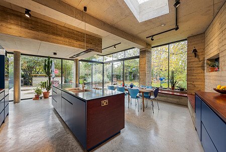 Shrubbery -  filming photoshoot location-01