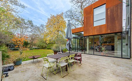 Shrubbery -  filming photoshoot location-19