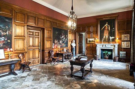 OldHouse -  filming photoshoot location-05