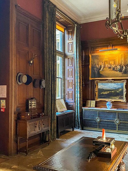 OldHouse -  filming photoshoot location-10