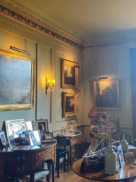 OldHouse -  filming photoshoot location-23