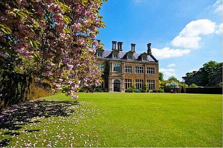 OldHouse -  filming photoshoot location-34