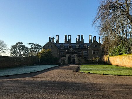 OldHouse -  filming photoshoot location-35