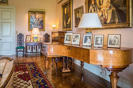 Stanstead -  filming photoshoot location-33