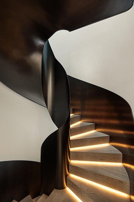 Bar Stairs House - Filming Locations Locations Direct -12