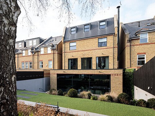 Bar Stairs House - Filming Locations Locations Direct -33