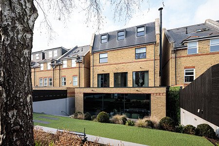 Bar Stairs House - Filming Locations Locations Direct -33