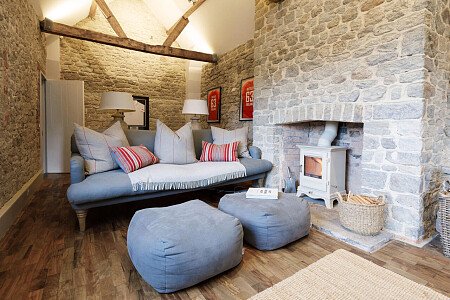 Langham Manor CMS - Locations direct filming photoshoot locations-23