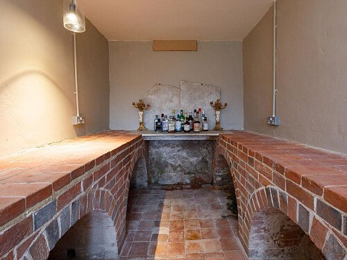 Image for Location 2130