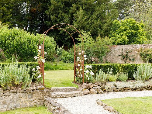 Langham Manor CMS - Locations direct filming photoshoot locations-51