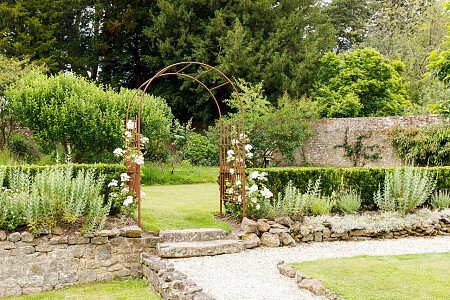 Langham Manor CMS - Locations direct filming photoshoot locations-51