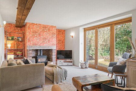 Bristol Farm - Filming Locations Locations Direct -40